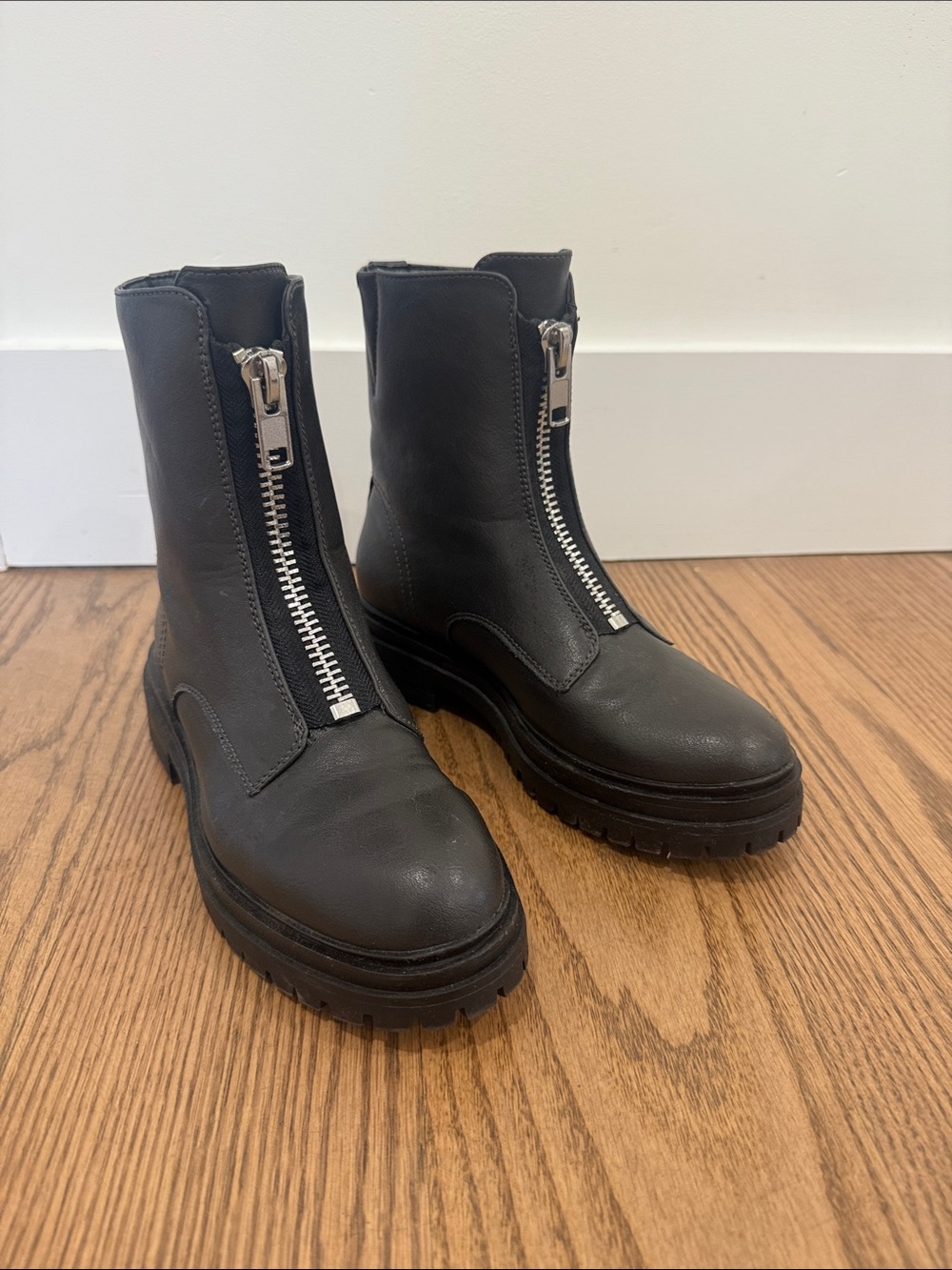 Forever 21 Black Front-Zip Platform Ankle Boots